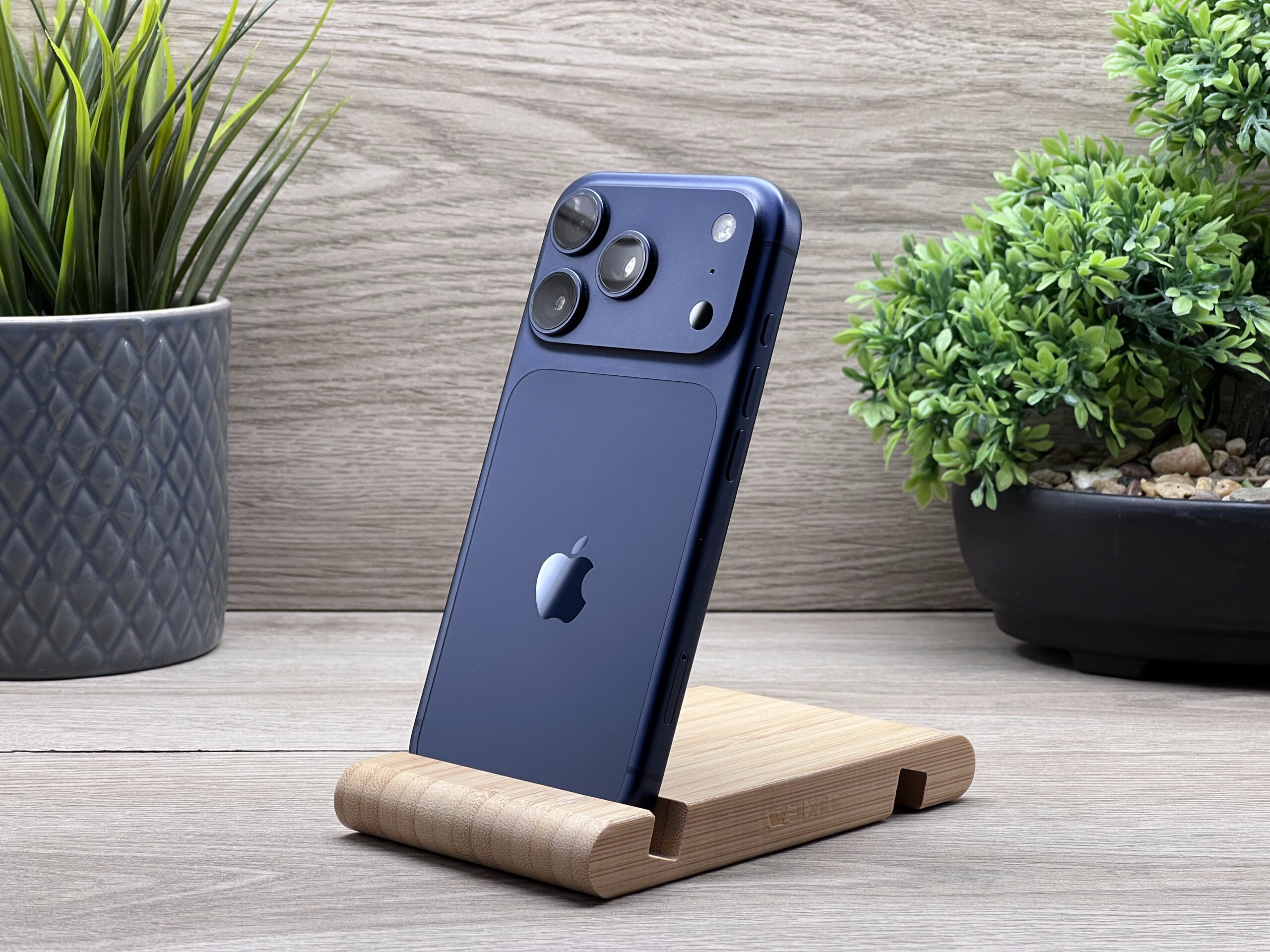 iPhone 17 Pro Deep Blue 256GB 2 ÉV Garanciával Számlával