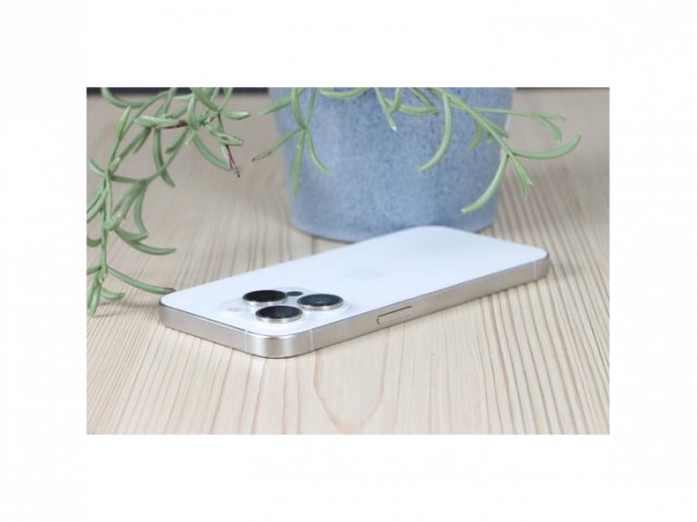 Újszerű iPhone 15 Pro 256 White Titanium US-8361