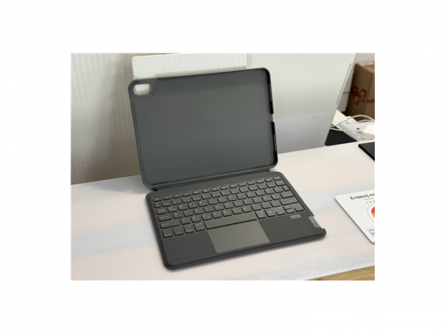 Használt Epico iPad 10.9 bluetooth-os tok US-8400