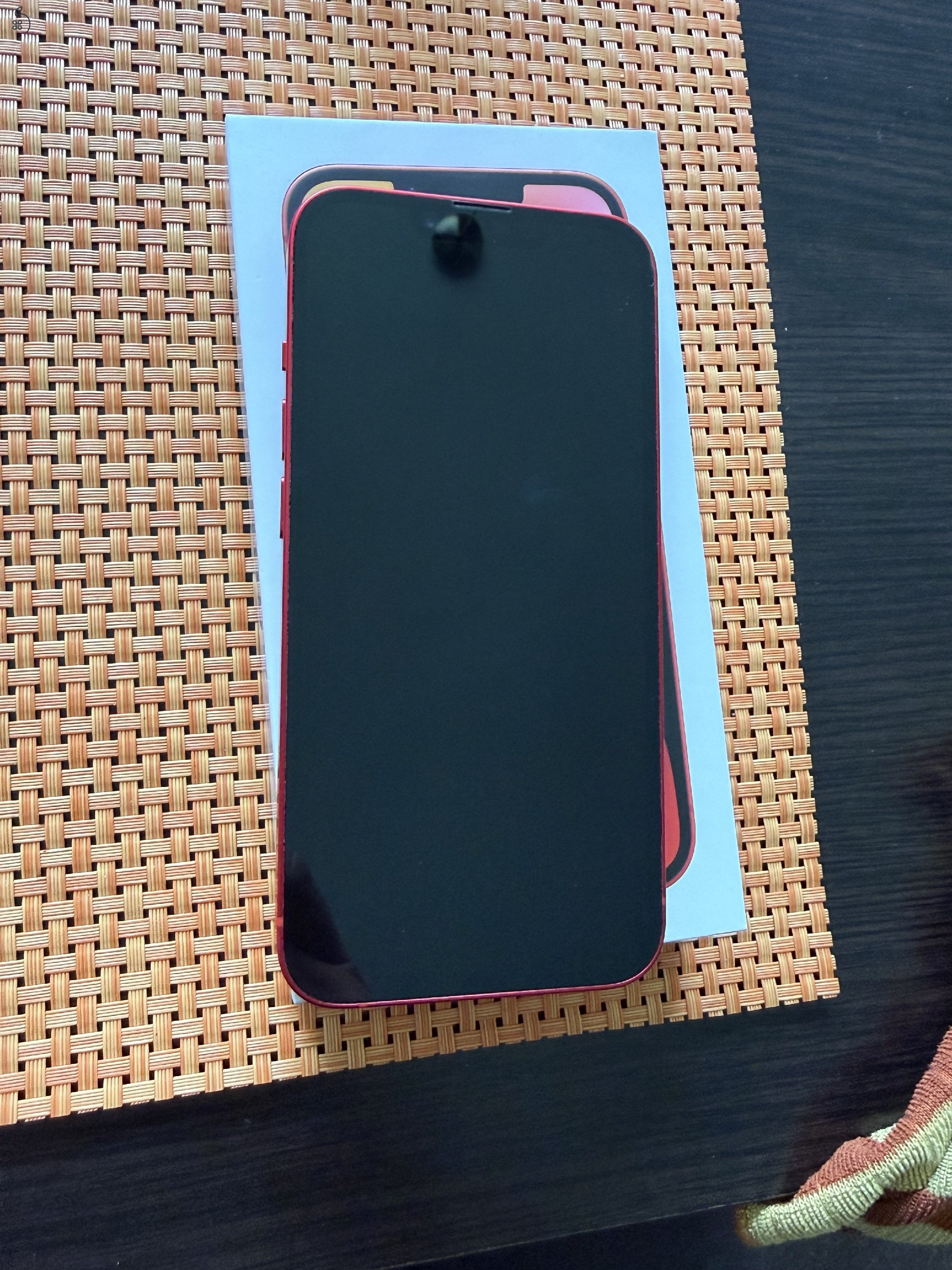 Apple iPhone 14 128Gb Product RED/piros, Gyári független, Szép állapot