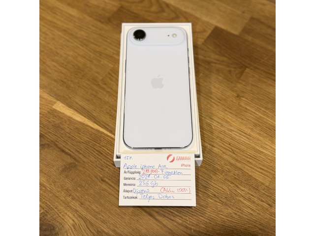 Apple iPhone Air - 256 GB - Sky Blue - 100% akku (157.)