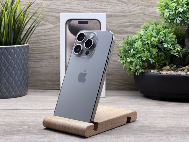 iPhone 15 Pro Natural Titanium 128GB 2 ÉV Garanciával Számlával Aksi 100%