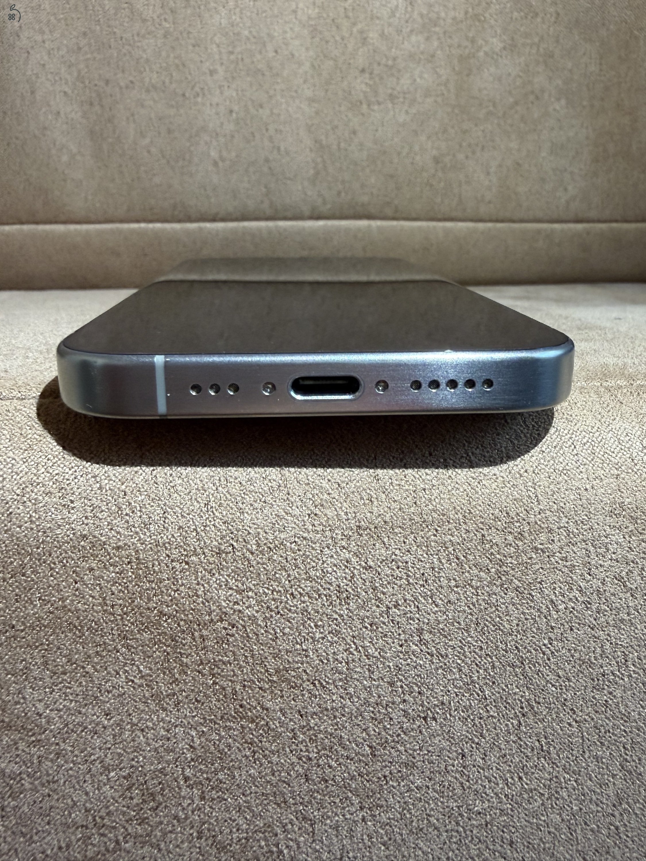 iPhone 15 Pro 128GB, Natúr Titán, Kártyafüggetlen