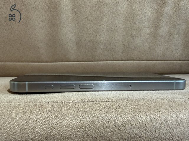 iPhone 15 Pro 128GB, Natúr Titán, Kártyafüggetlen