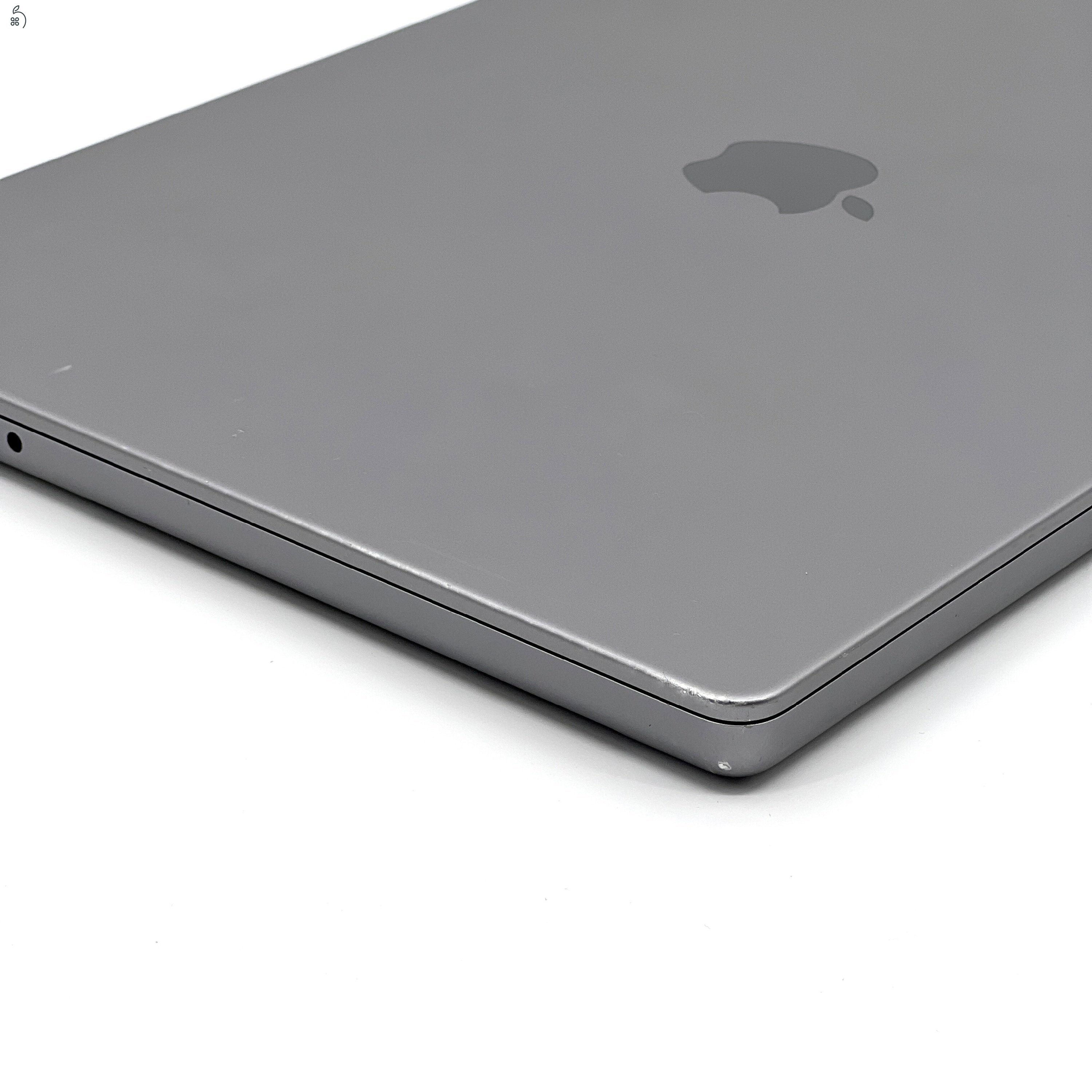 MacBook Pro 16″ 2021, M1 Pro 10 core, 32 GB RAM, 16 core GPU, 512 GB SSD, Space Gray 27% Áfa, (0573AB)
