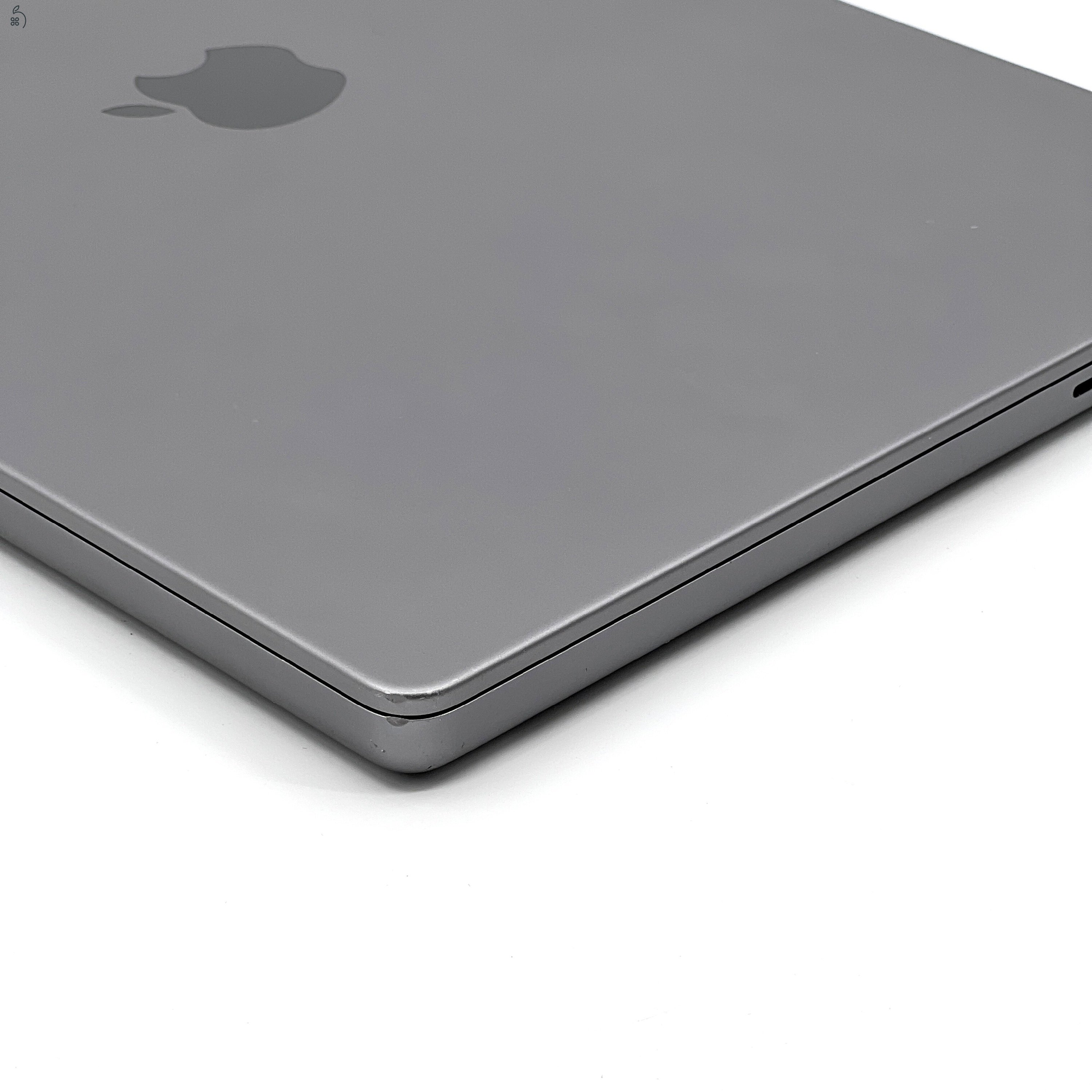 MacBook Pro 16″ 2021, M1 Pro 10 core, 32 GB RAM, 16 core GPU, 512 GB SSD, Space Gray 27% Áfa, (0573AB)