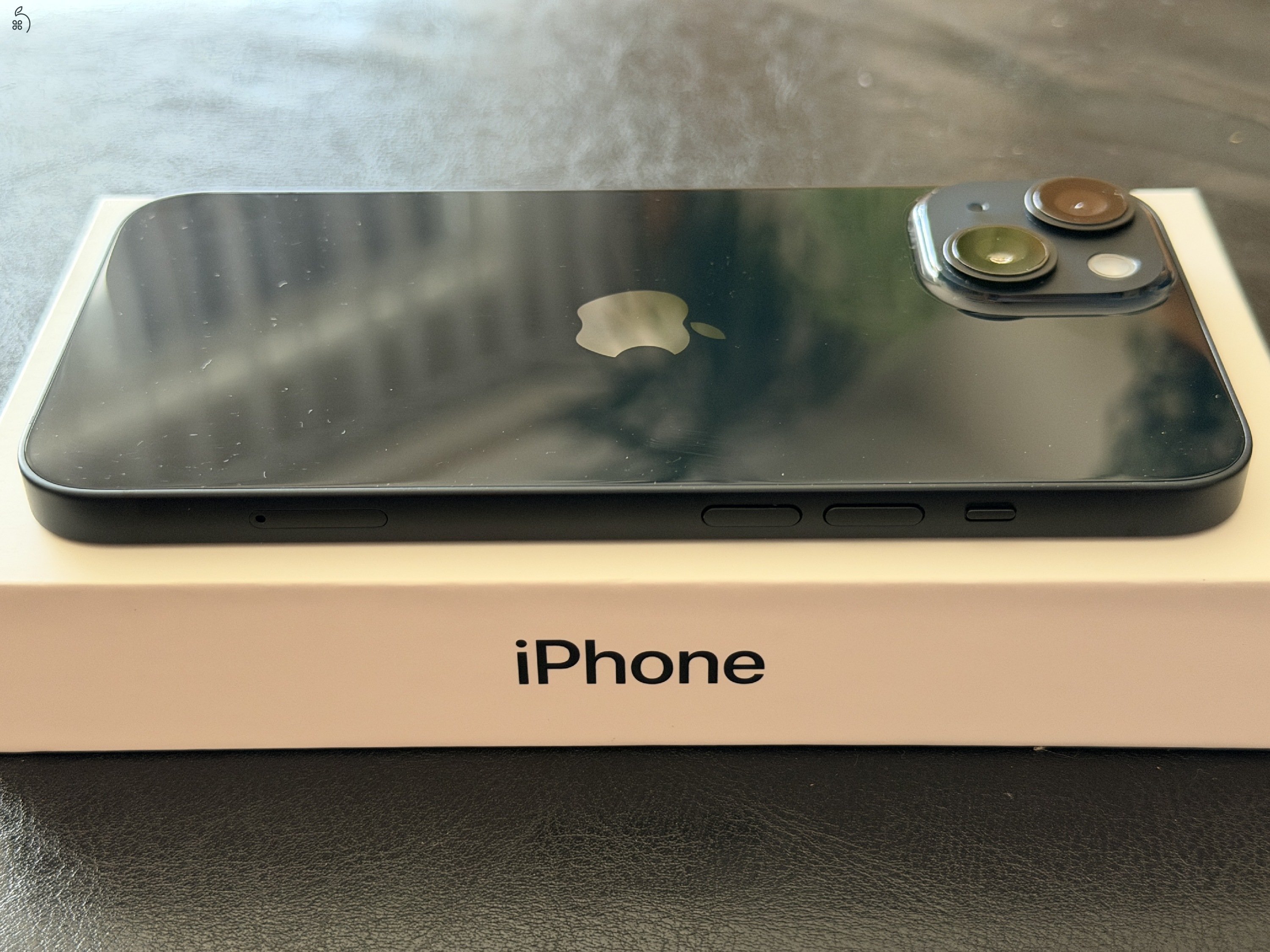 Apple iPhone 14 128Gb Midnight, akku 84%, gyári független, karcmentes, makulátlan