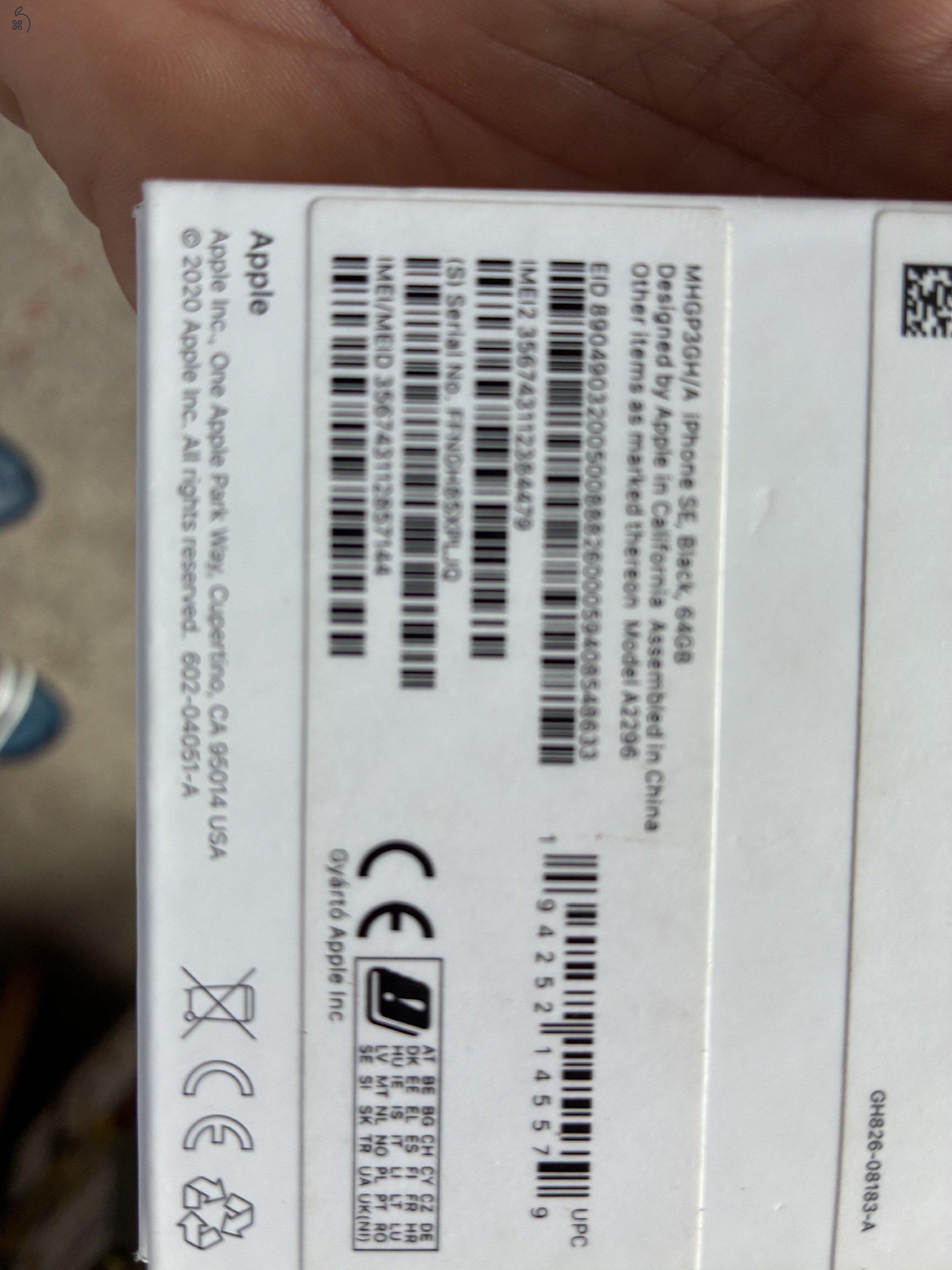 iPhone se 64 GB.