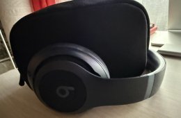 Beats Studio Pro (Kék / Navy) – Újszerű állapotban, gyári tokkal, kábelekkel