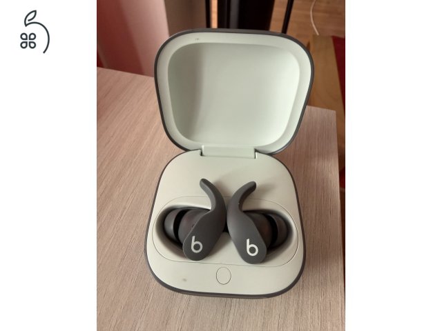 Beats Fit Pro (Szürke) Kiváló akkuval, eladó!