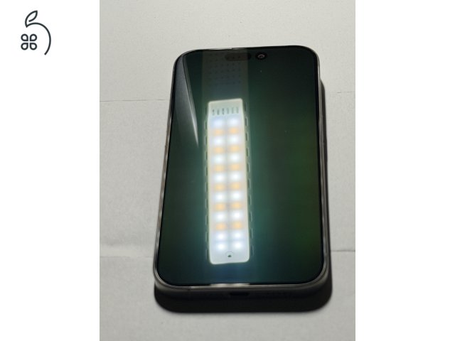 Iphone 15 pro Natur Titán színben tökéletes karcmentes állapotban