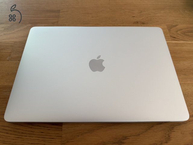 MEGKÍMÉLT MacBook Air (M1, 2020) / 512 GB SSD / 8 GB RAM - hibátlan állapotban eladó!