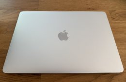 MEGKÍMÉLT MacBook Air (M1, 2020) / 512 GB SSD / 8 GB RAM - hibátlan állapotban eladó!