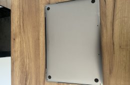 2019 I7 Macbook Pro - 32GB - AMD Radeon Pro 5300M - 500GB SSD