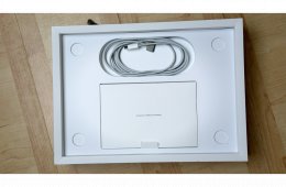 MacBook Pro 14″ M1 Pro 16 GB / 512 GB – karcmentes, teljes gyári csomag