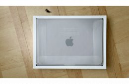 MacBook Pro 14″ M1 Pro 16 GB / 512 GB – karcmentes, teljes gyári csomag