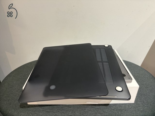 Apple MacBook Pro 2017 i5  16/500