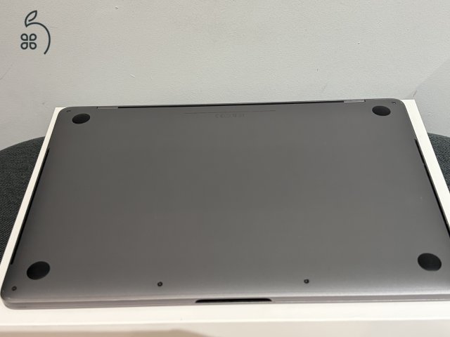 Apple MacBook Pro 2017 i5  16/500