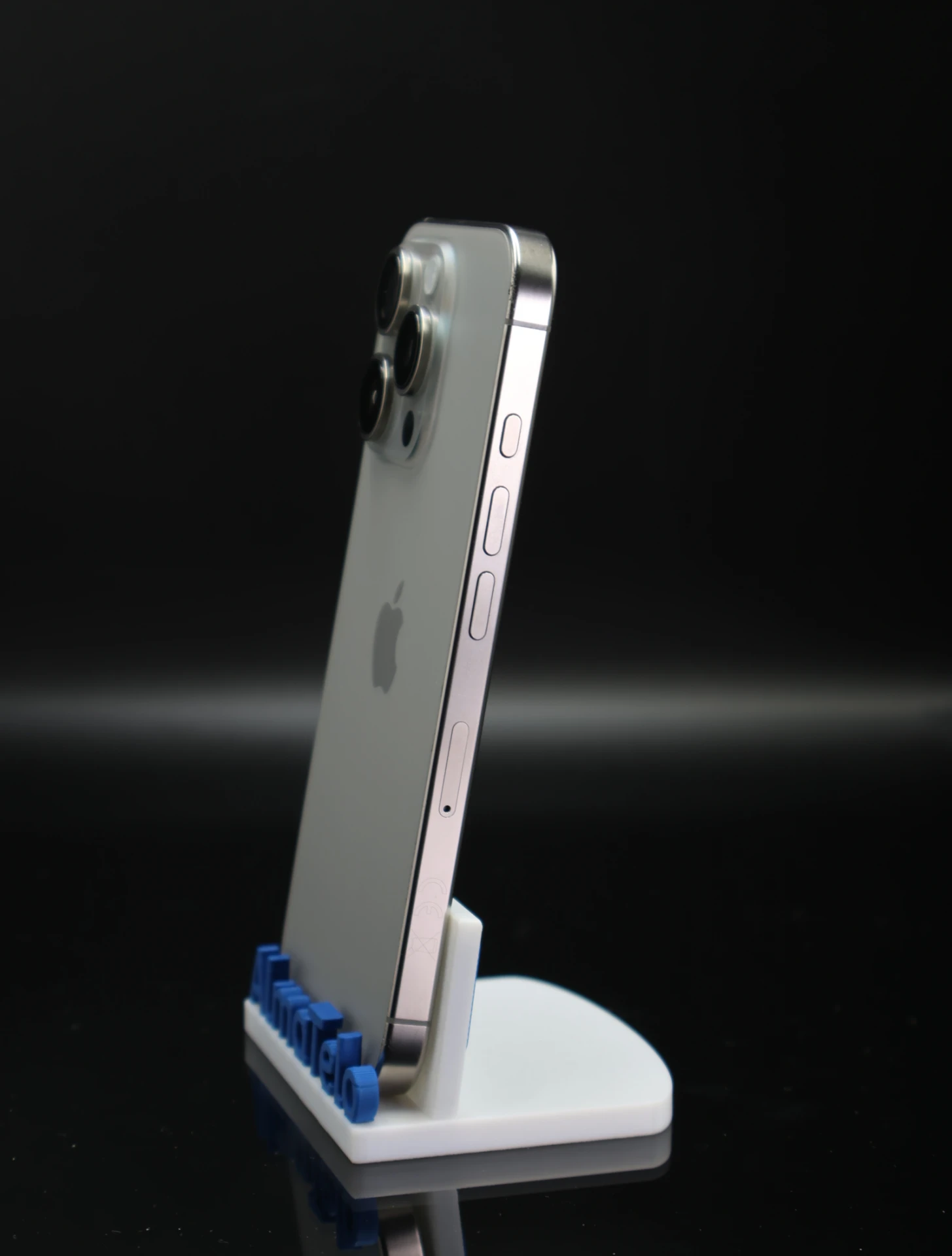 Apple iPhone 16 Pro 128 GB Natural Titanium 92% akku - 12 HÓ GARANCIA