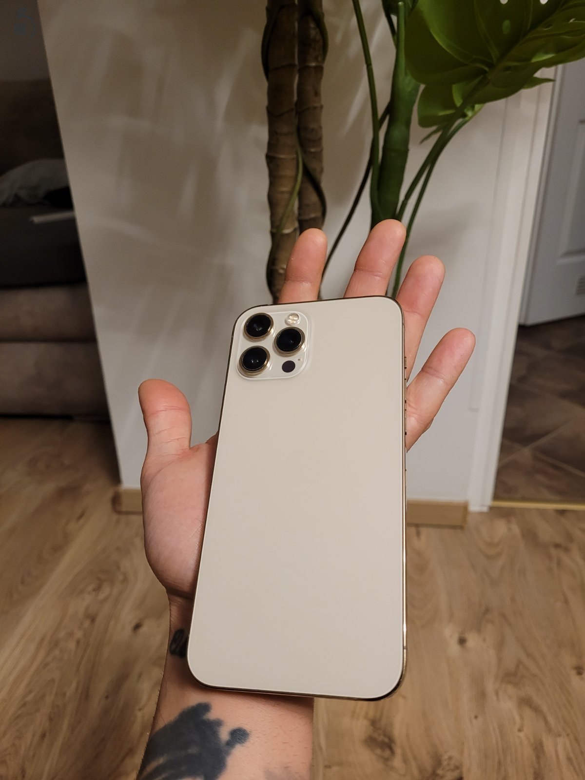Iphone 12 pro max hibátlan