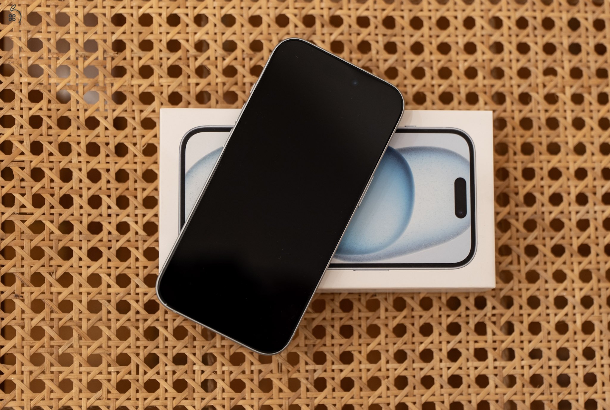 ???? Apple iPhone 15 128GB faint sky blue | Hibátlan állapot | Doboz + eredeti kábel