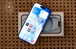 ???? Apple iPhone 15 128GB faint sky blue | Hibátlan állapot | Doboz + eredeti kábel