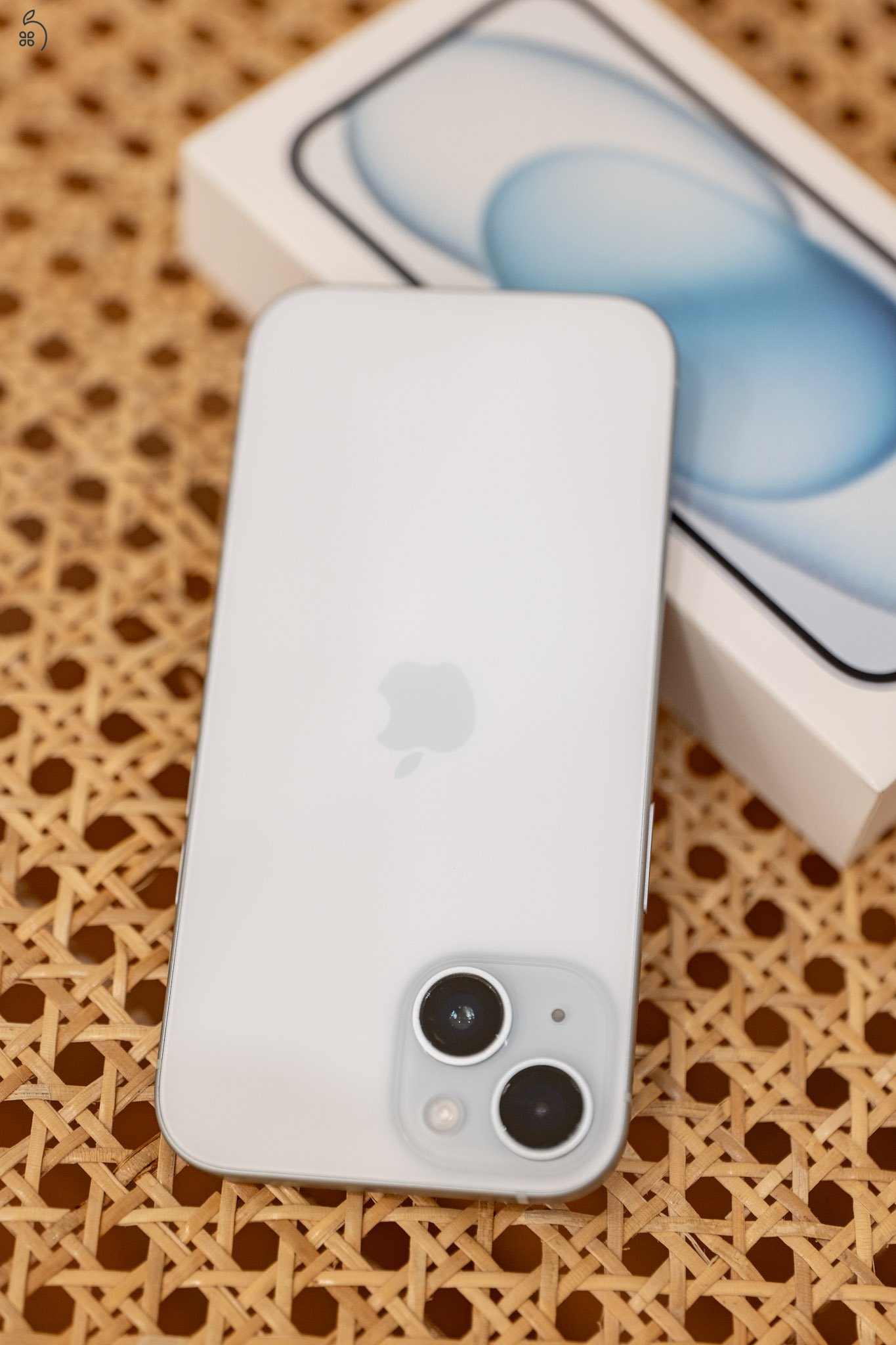 ???? Apple iPhone 15 128GB faint sky blue | Hibátlan állapot | Doboz + eredeti kábel