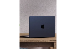 Eladó MacBook Air 13
