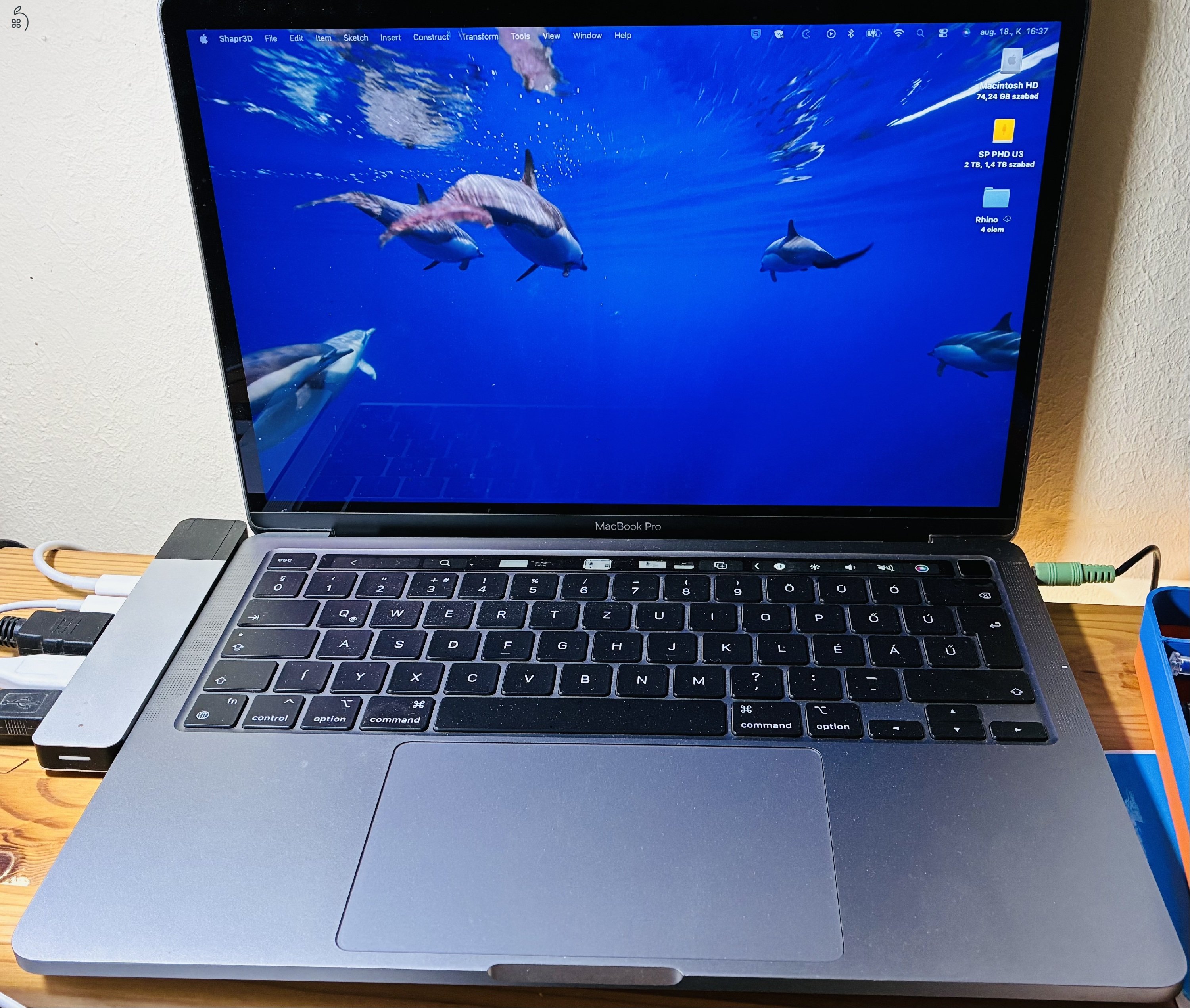 13 hüvelykes MacBook Pro – asztroszürke 2021.05.