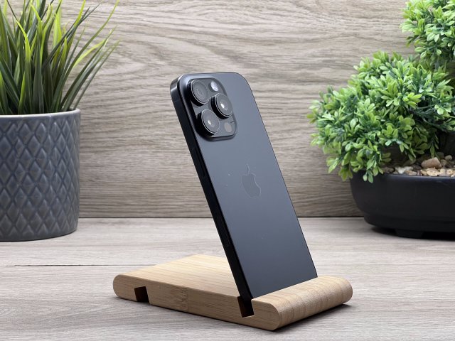 iPhone 16 Pro Black Titanium 256GB 2 ÉV Garanciával Számlával