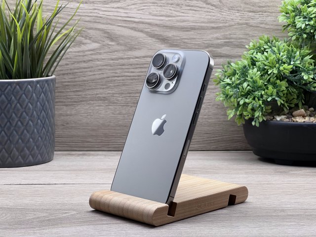 Hibátlan iPhone 16 Pro Natural Titanium 256GB 2 ÉV Garanciával Számlával