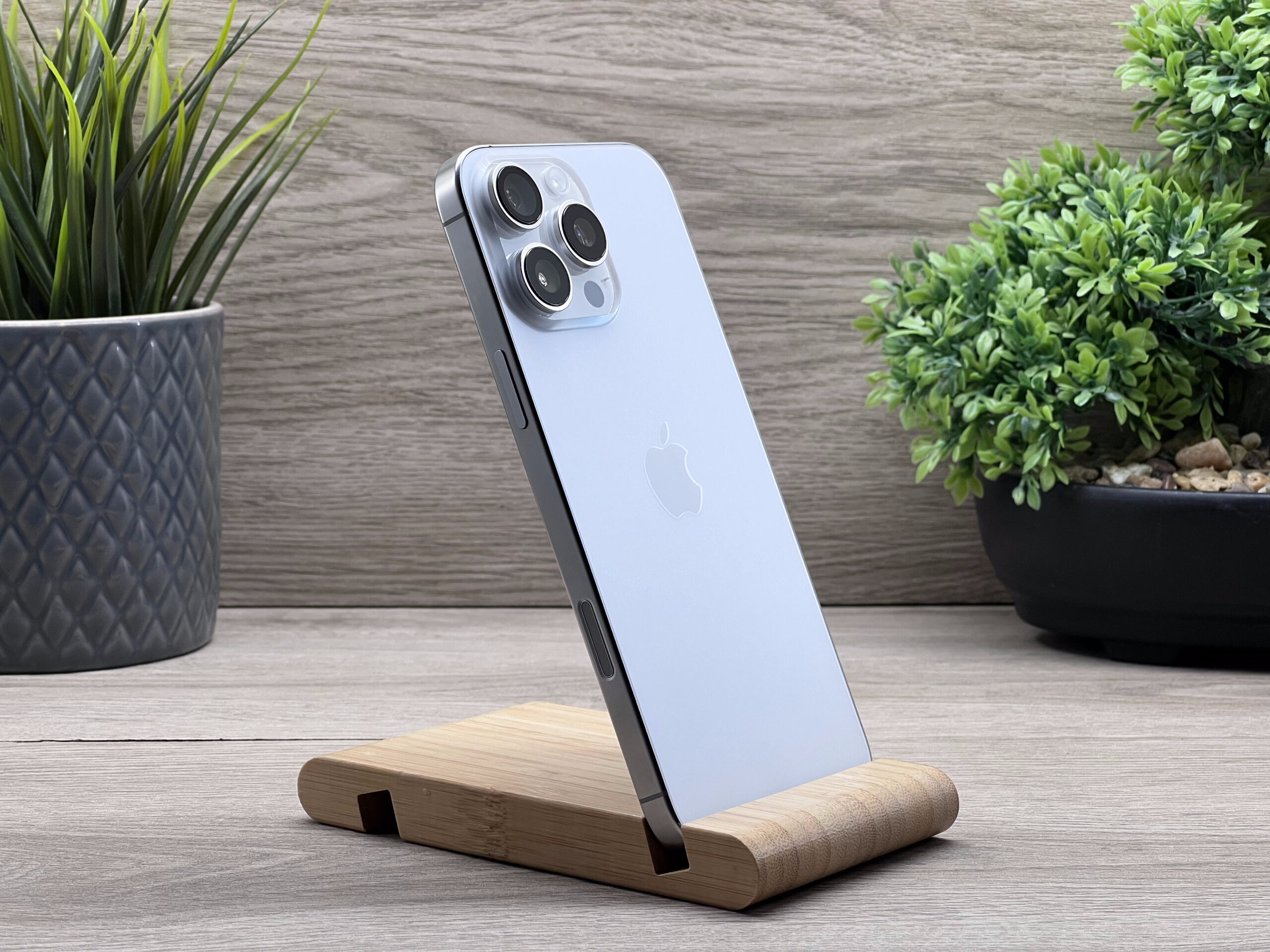 Hibátlan iPhone 16 Pro Max White Titanium 512GB 2 ÉV Garanciával Számlával