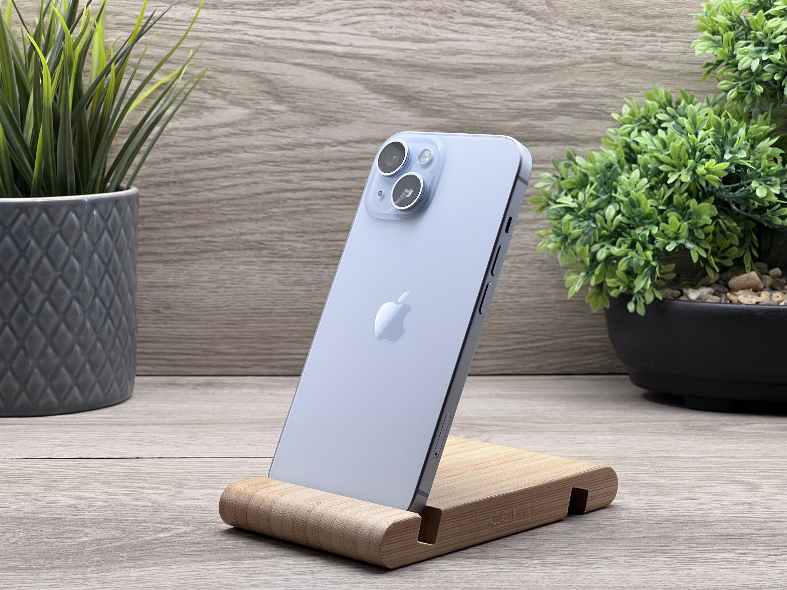 Hibátlan iPhone 15 Blue 256GB 2 ÉV Garanciával Számlával Aksi 100%