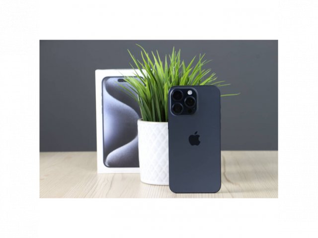 Használt Apple iPhone 15 Pro Max 1TB kék A US-8418