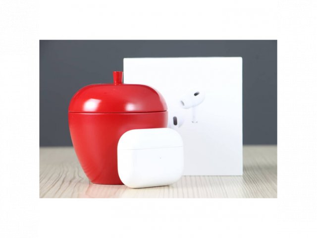 Használt Apple AirPods Pro 2 US-8397