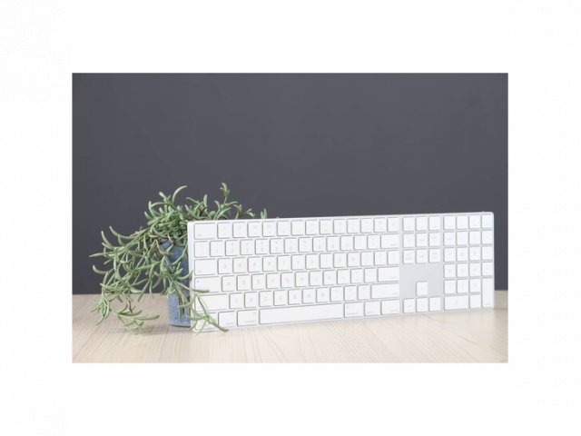 Használt Apple Magic Keyboard 2 with Numpad USA C+ US-8426