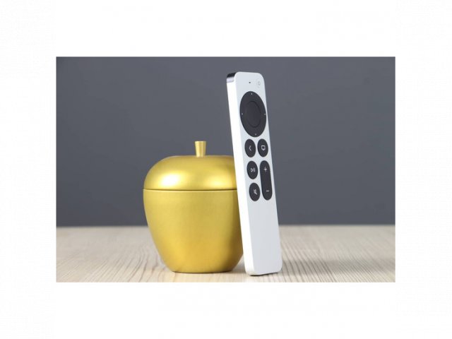 Használt Apple Siri Remote 2.gen B US-8421