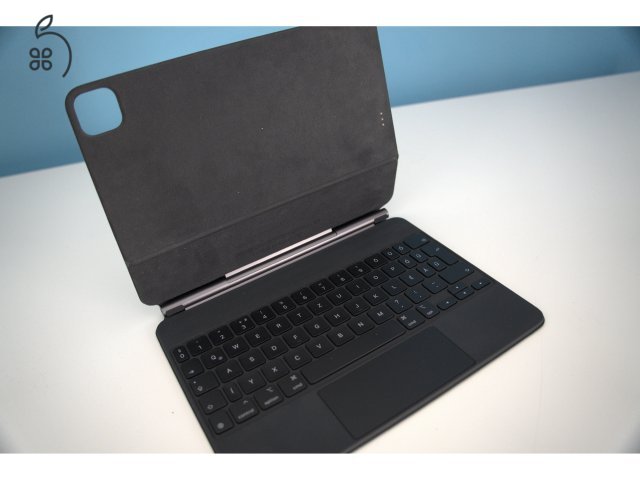 iPad Magic Keyboard