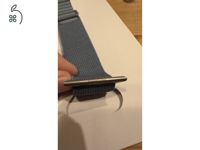 Apple Watch Ultra 49 mm Alpine Loop – kék, M/L – újszerű