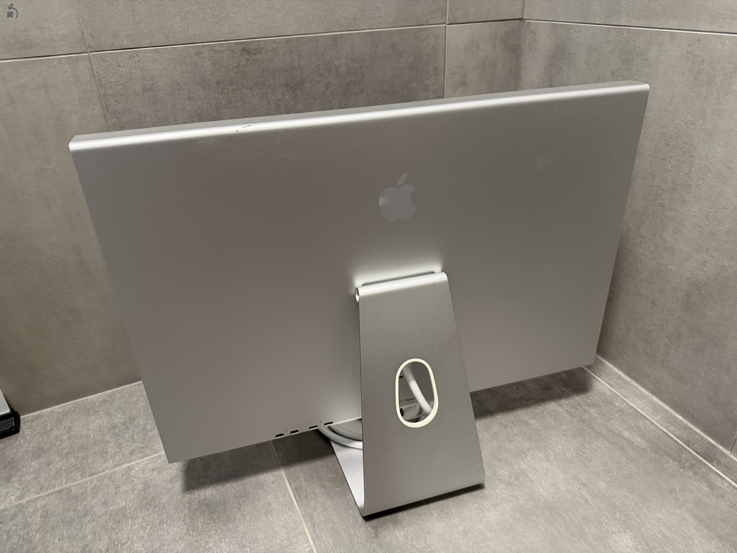Apple Cinema HD Display, monitor, 30