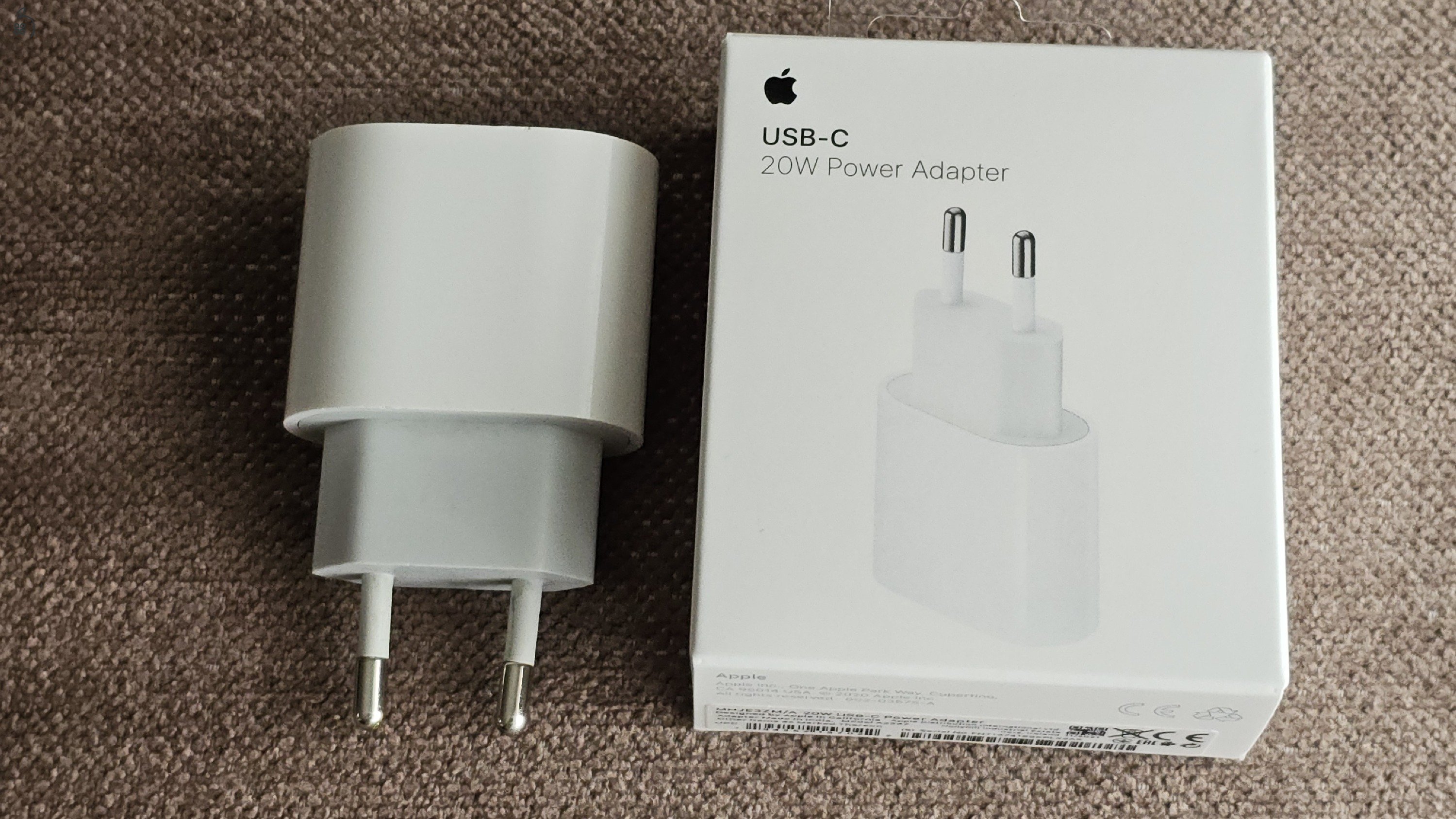 Apple iPhone 13 Pro 128GB grafit, hibátlan, karcmentes, Apple 20W töltő