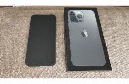 Apple iPhone 13 Pro 128GB grafit, hibátlan, karcmentes, Apple 20W töltő