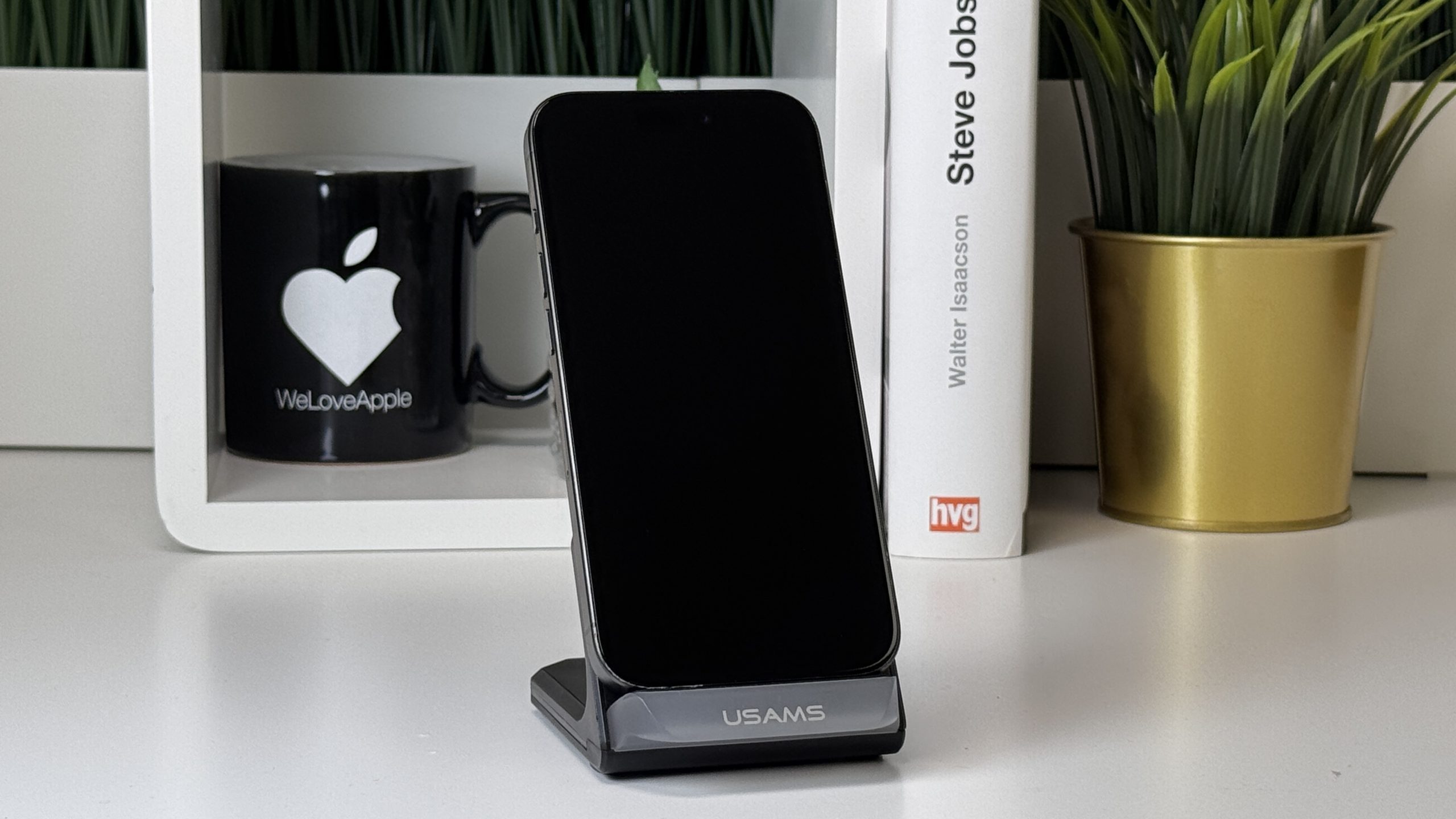 iPhone 15 Pro 256GB, Fekete Titán, Független, Számla, 2 Év Garancia, 100%