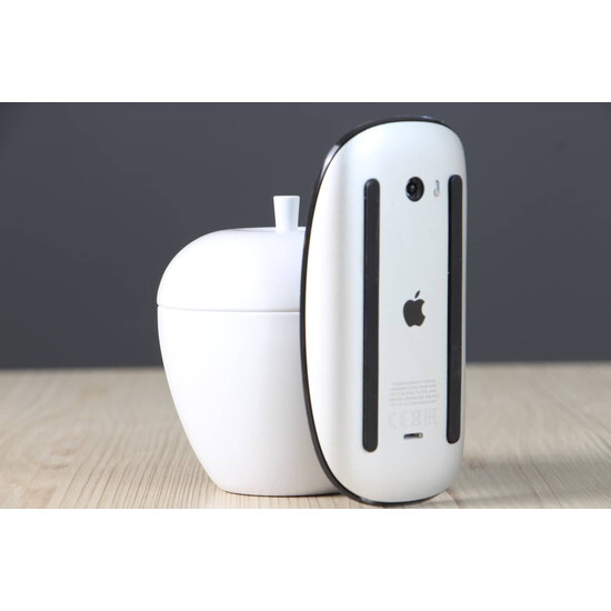Használt Apple Magic Mouse 2 fekete A US-8438
