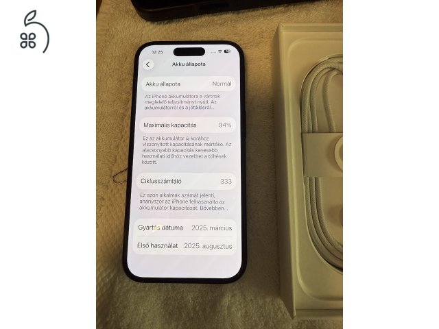Iphone 16 256, 1 eves, karcmentes hibatlan 93%