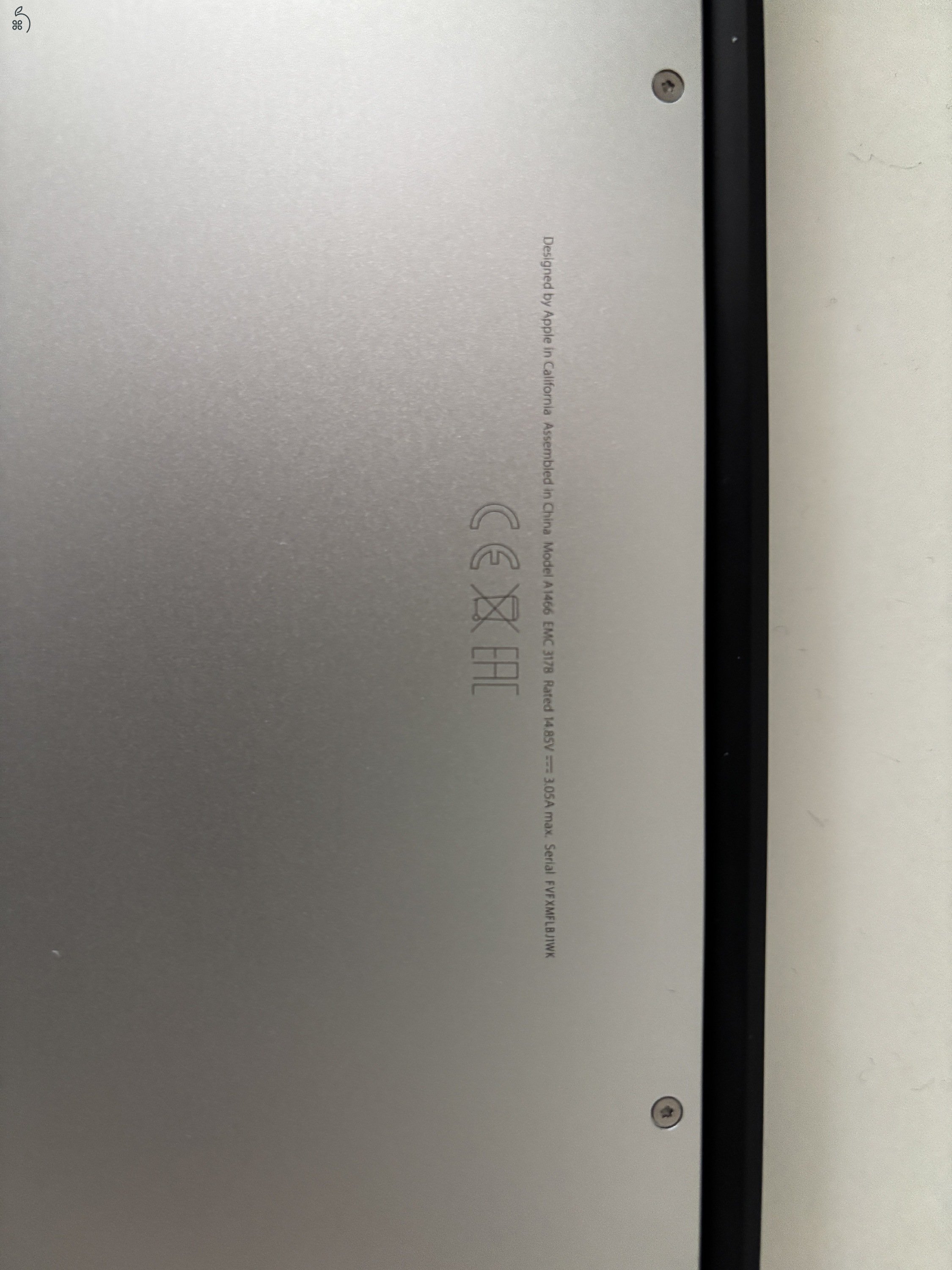 HASZNÁLT, MŰKÖDŐKÉPES MACBOOK AIR 13