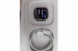 1,5 év garis Apple Watch ULTRA 2 49mm titán újszerű, akkumlátor 100% + 8 db szíj