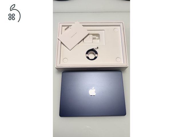 Macbook Air 2025 - 15” - M4 - 3 év balesetbiztosítással