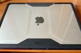 MacBook Pro 14” – Apple M5 – 24 GB RAM – 1 TB SSD – Újszerű állapot – 8 ciklus!