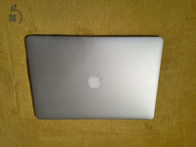 MacBook Pro Retina 15” Mid 2015 – 2,5 GHz i7 / 16 GB / 512 GB / R9 M370X CTO